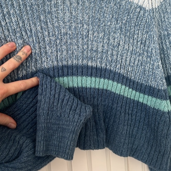 Aeropostale cropped crewneck sweater - Picture 4 of 4